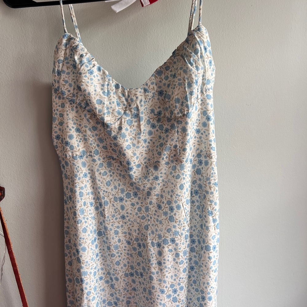 Princess Polly Blue and White Floral Midi Dress